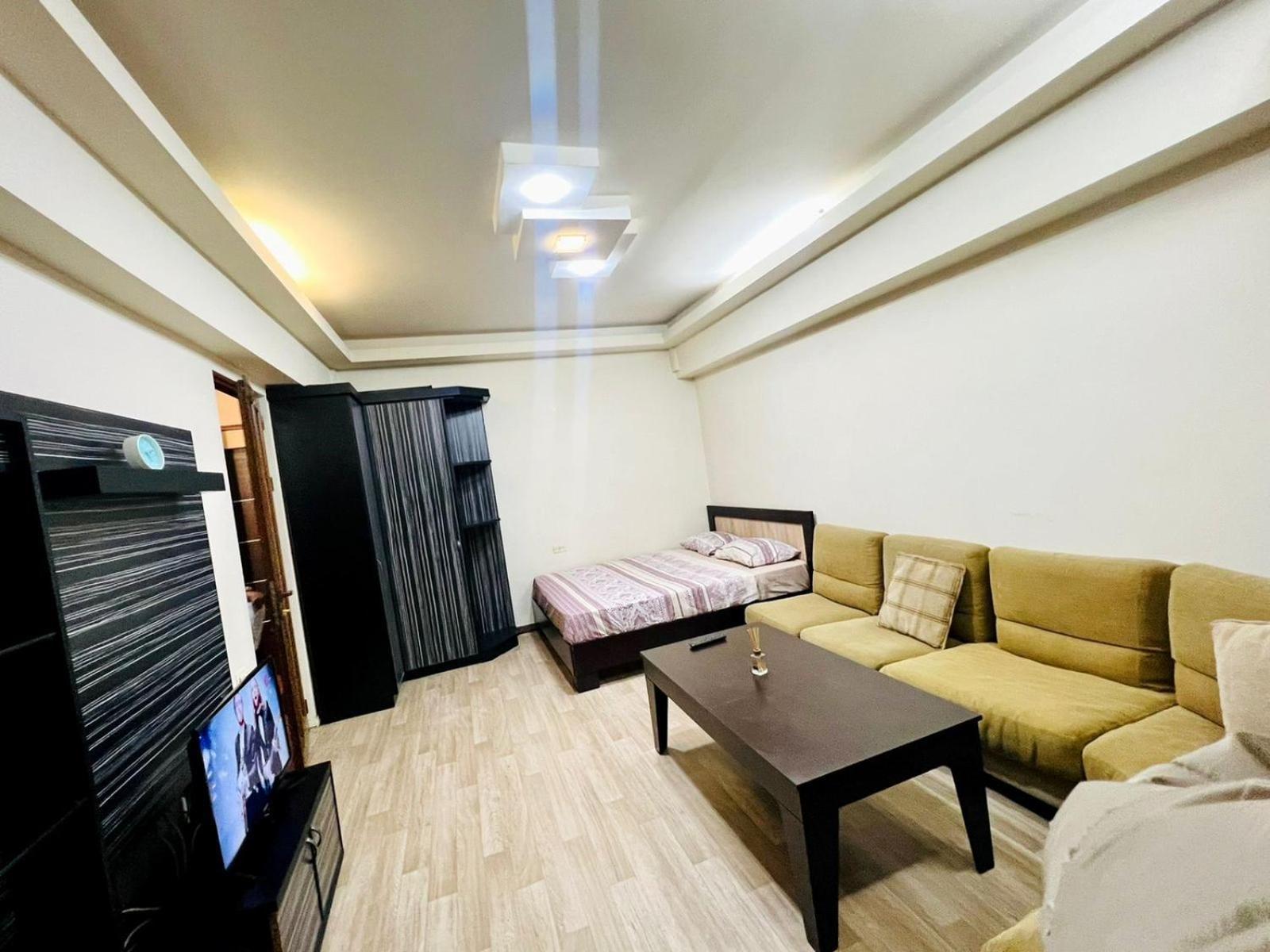 City Center Chic Living Stylish Studio Apartment + Open Balcony, Tumanyan Street Yerevan Exterior photo